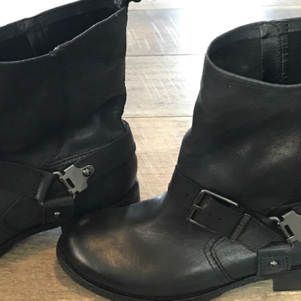 Gianni Bini Crosbie Moto Boots